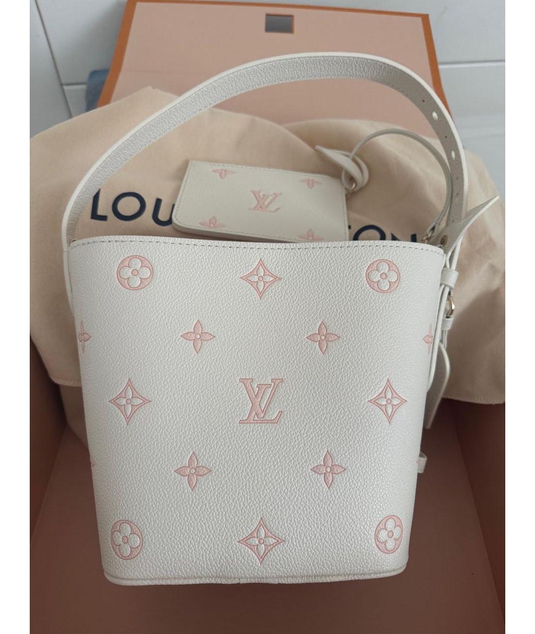 LOUIS VUITTON Белая кожаная сумка с короткими ручками, фото 6