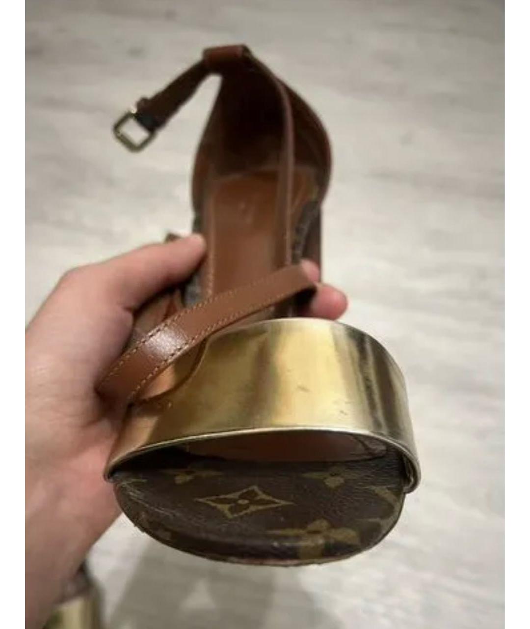 LOUIS VUITTON Коричневые кожаные босоножки, фото 5