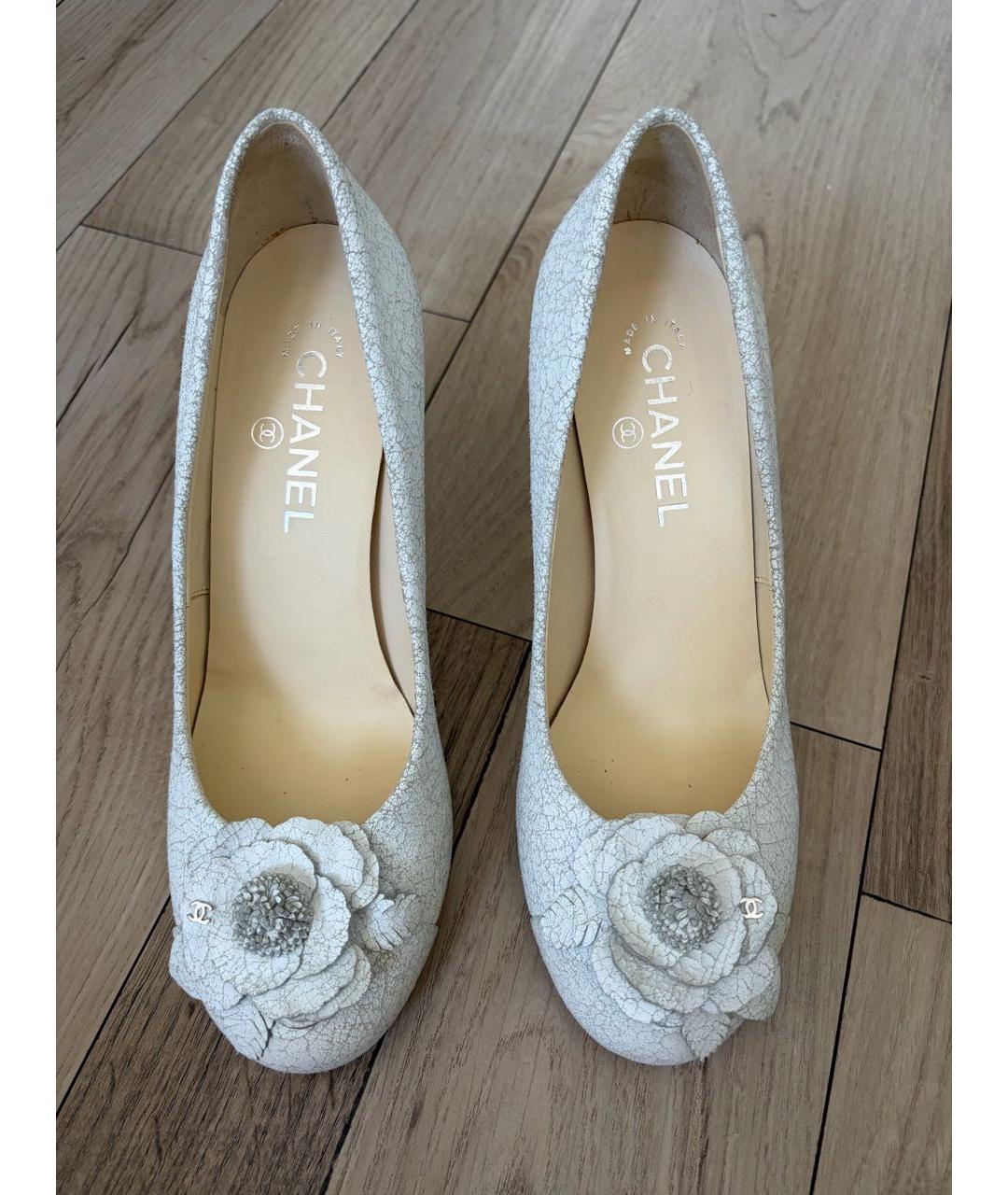 CHANEL Белые туфли, фото 2