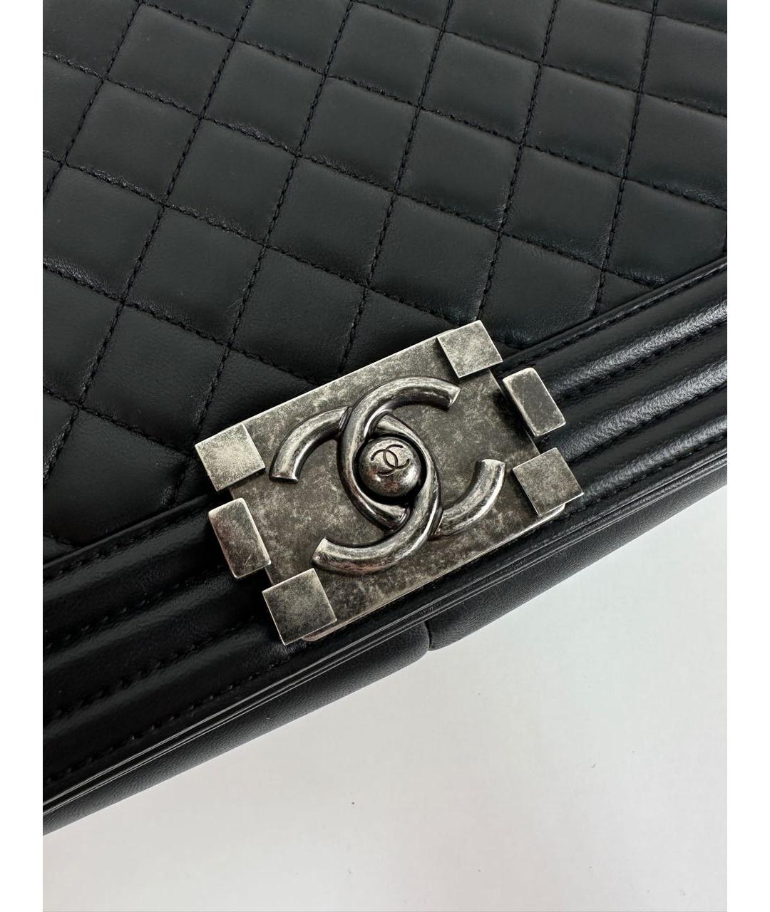 CHANEL Черная кожаная сумка через плечо, фото 8