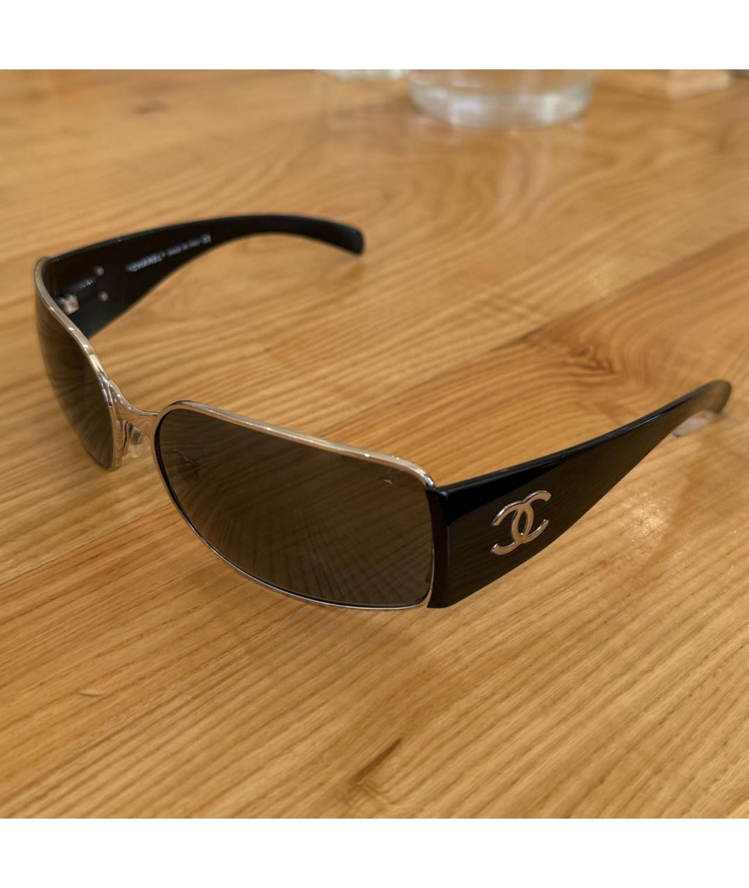 CHANEL Черные пластиковые солнцезащитные очки, фото 3