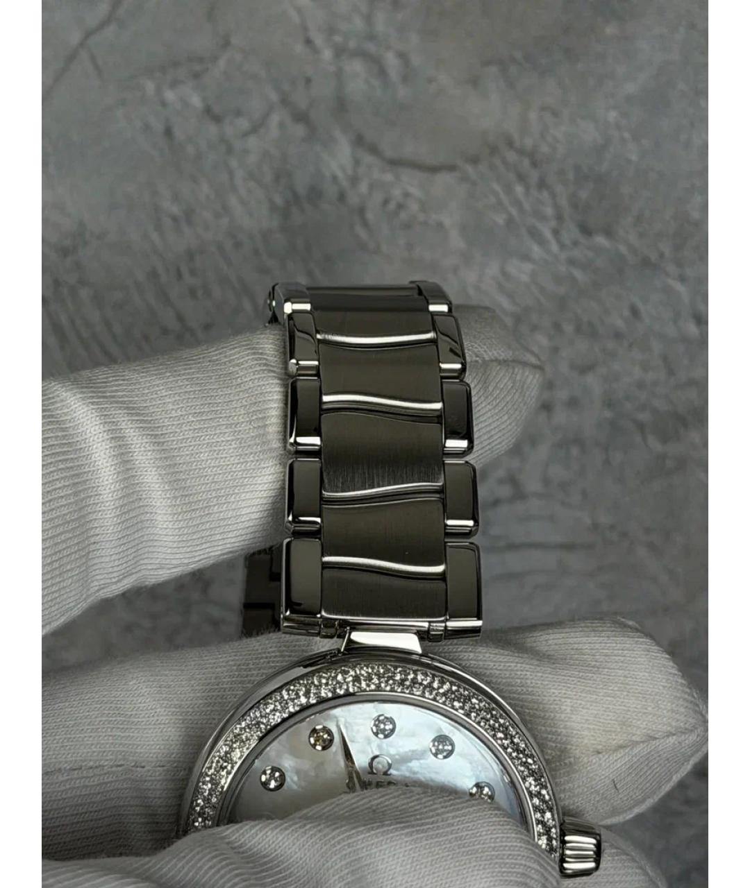 OMEGA Белые металлические часы, фото 5