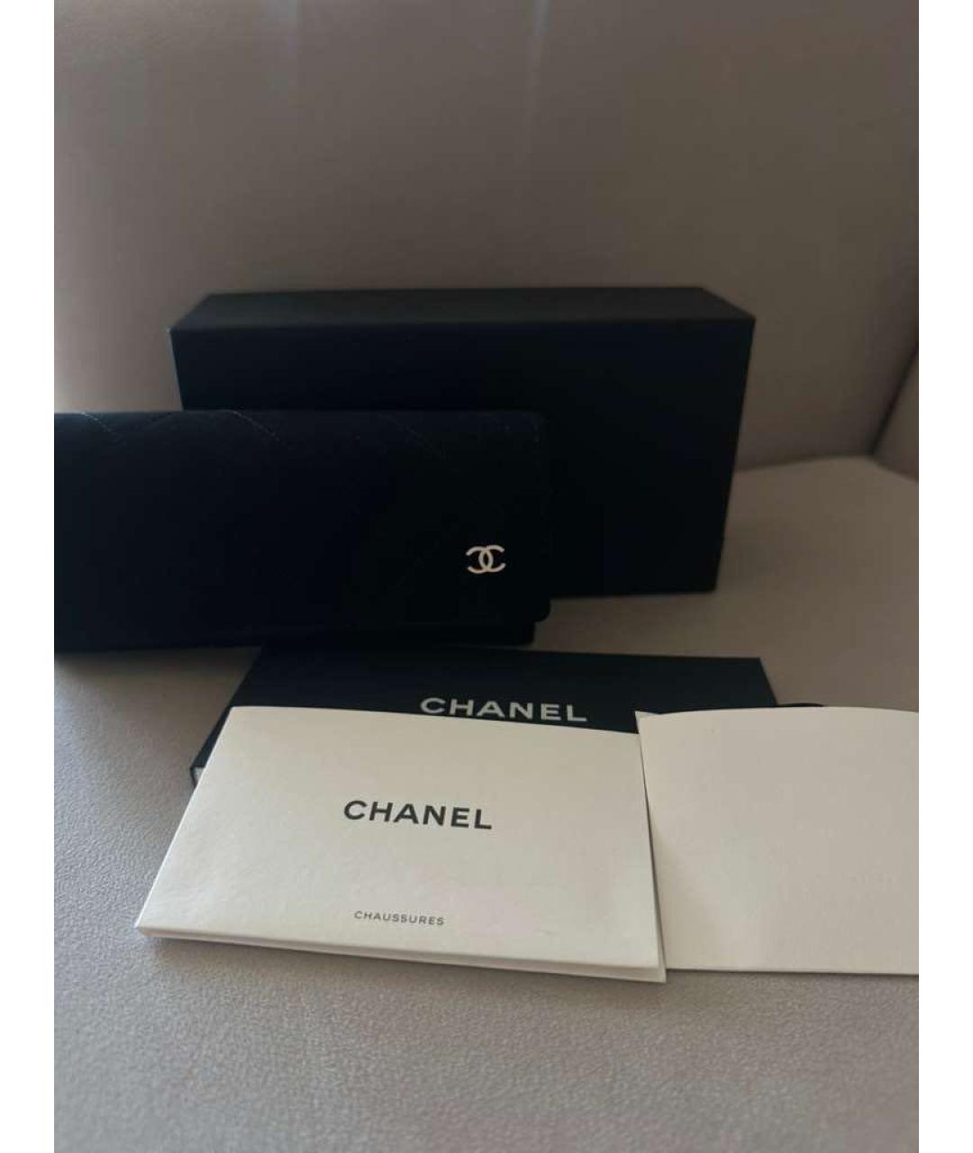 CHANEL Черные пластиковые солнцезащитные очки, фото 3