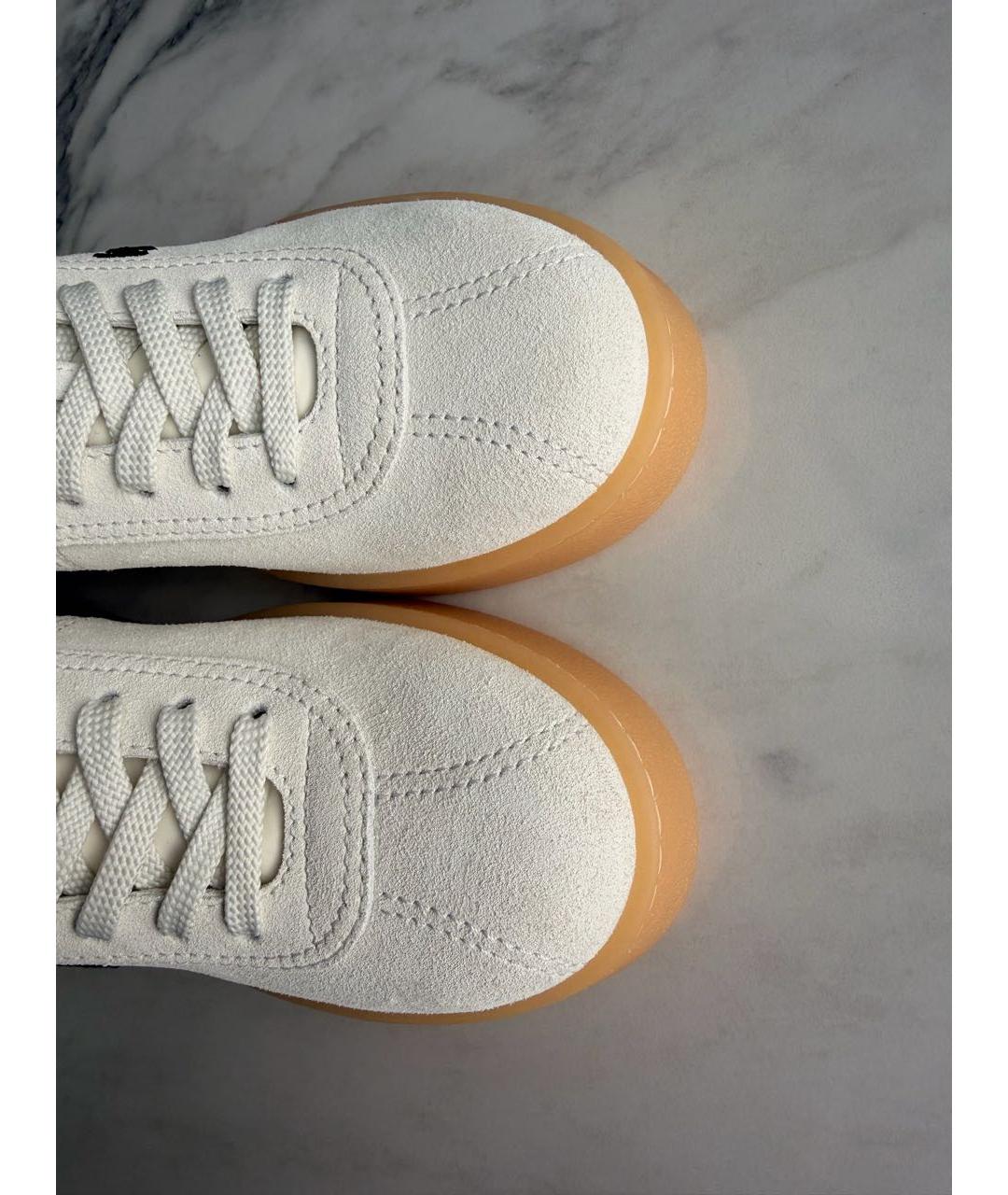 CHANEL Белые замшевые кеды, фото 3