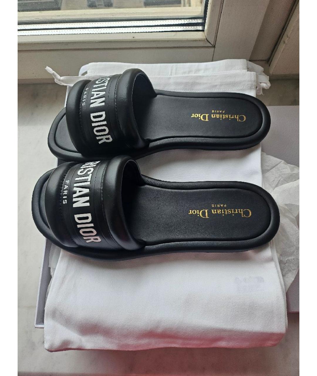 CHRISTIAN DIOR Черные кожаные шлепанцы, фото 5