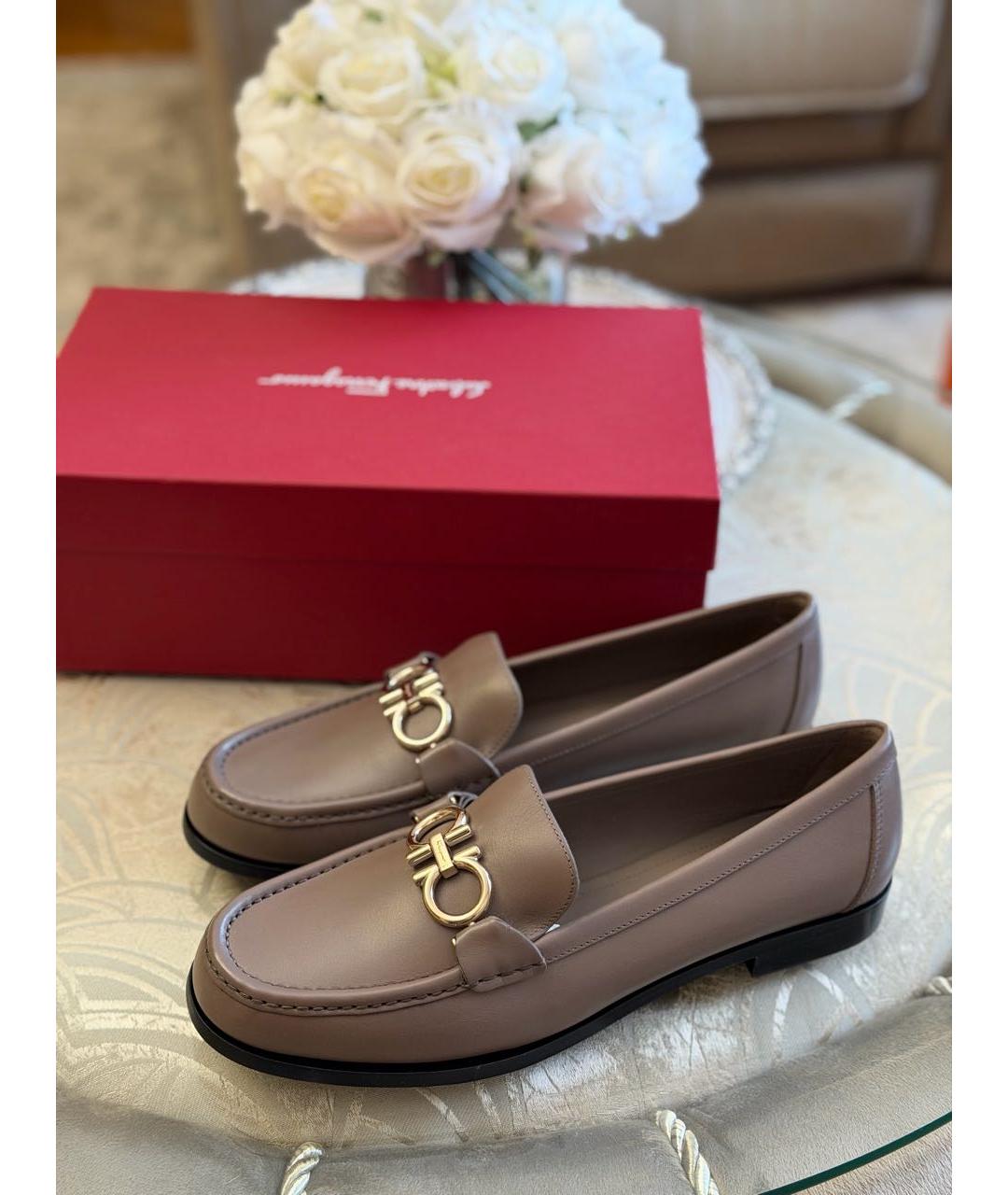 FERRAGAMO Коричневые кожаные лоферы, фото 6