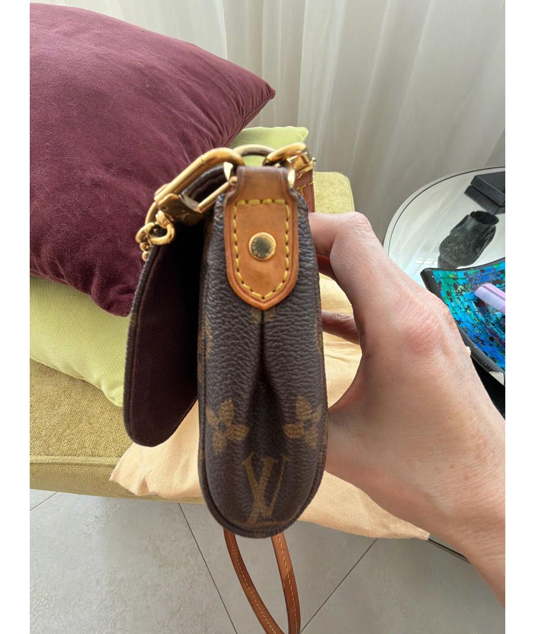 LOUIS VUITTON Коричневая сумка через плечо, фото 2