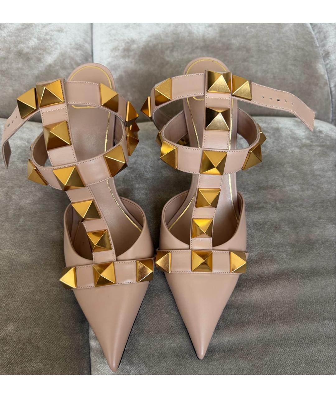 VALENTINO Бежевые кожаные босоножки, фото 3