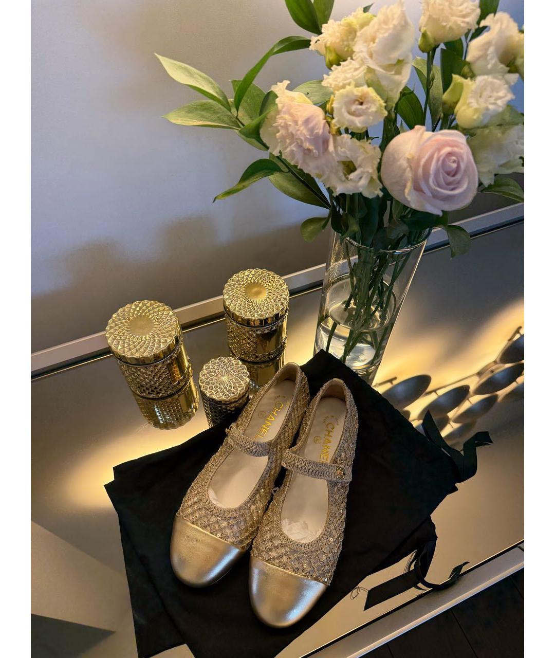 CHANEL Золотые балетки, фото 4