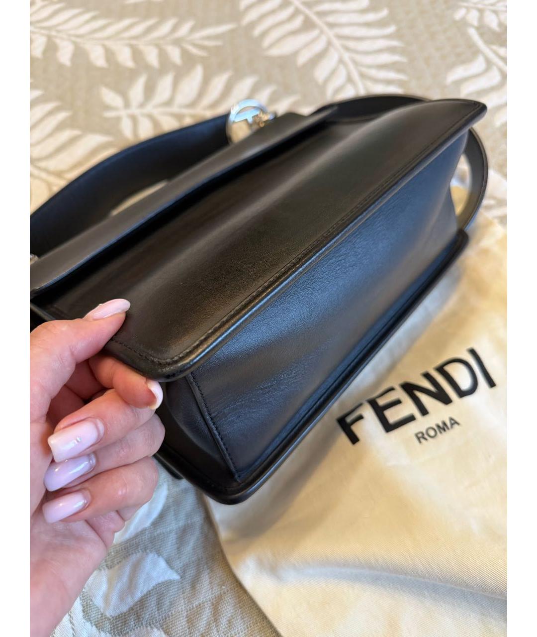 FENDI Черная кожаная сумка через плечо, фото 6