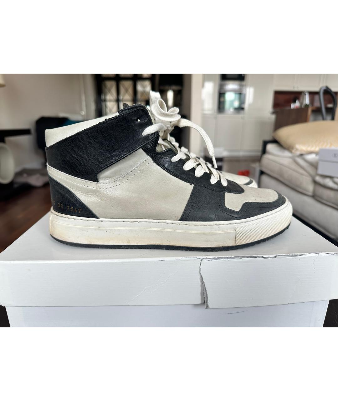 COMMON PROJECTS Белые кожаные высокие кроссовки / кеды, фото 5