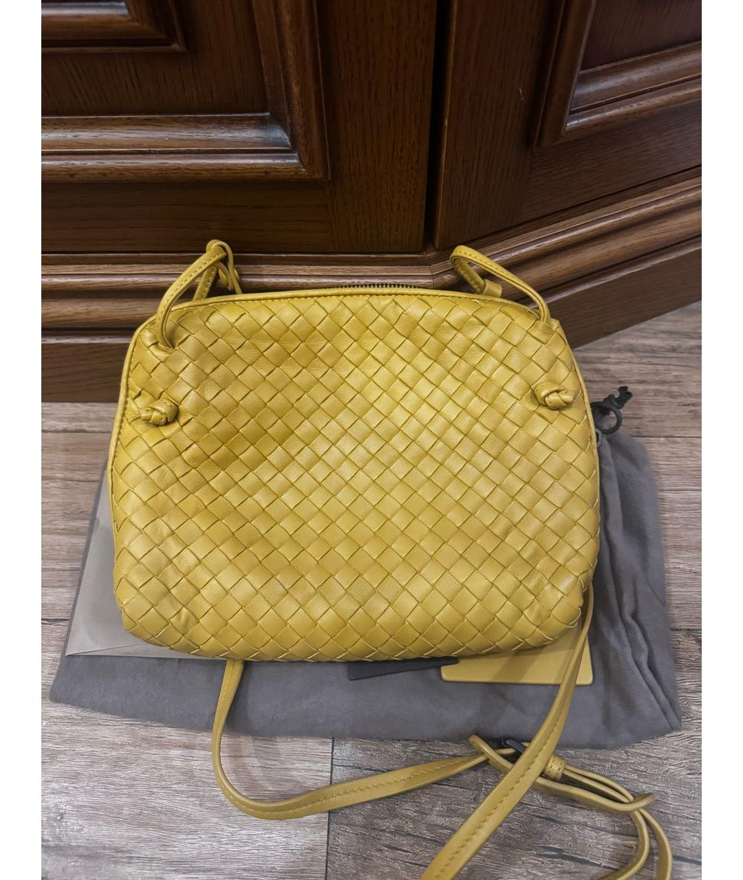 BOTTEGA VENETA Горчичная кожаная сумка через плечо, фото 5