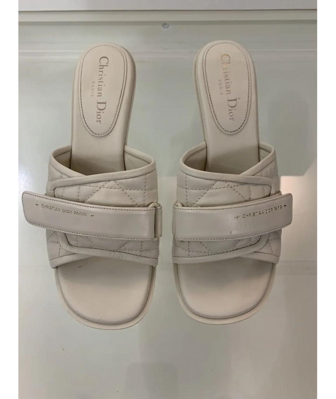 CHRISTIAN DIOR Бежевые кожаные сабо, фото 3