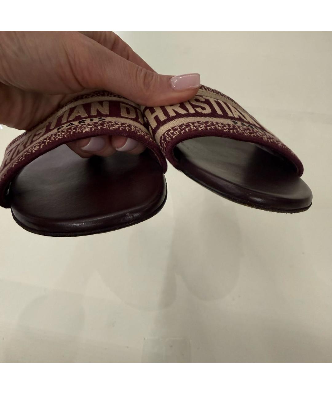 CHRISTIAN DIOR Бордовые кожаные шлепанцы, фото 5