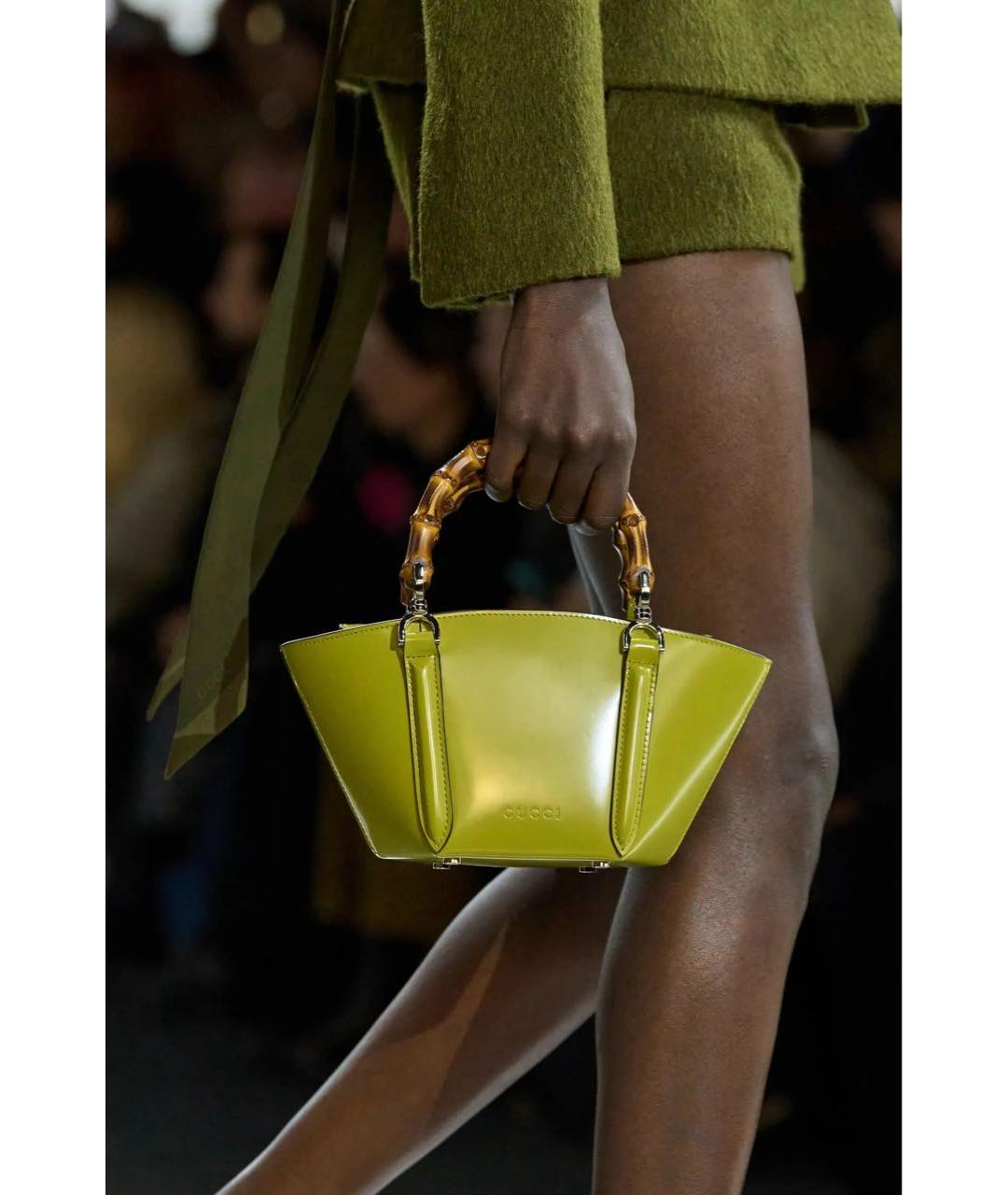 GUCCI Сумка с короткими ручками из лакированной кожи, фото 8