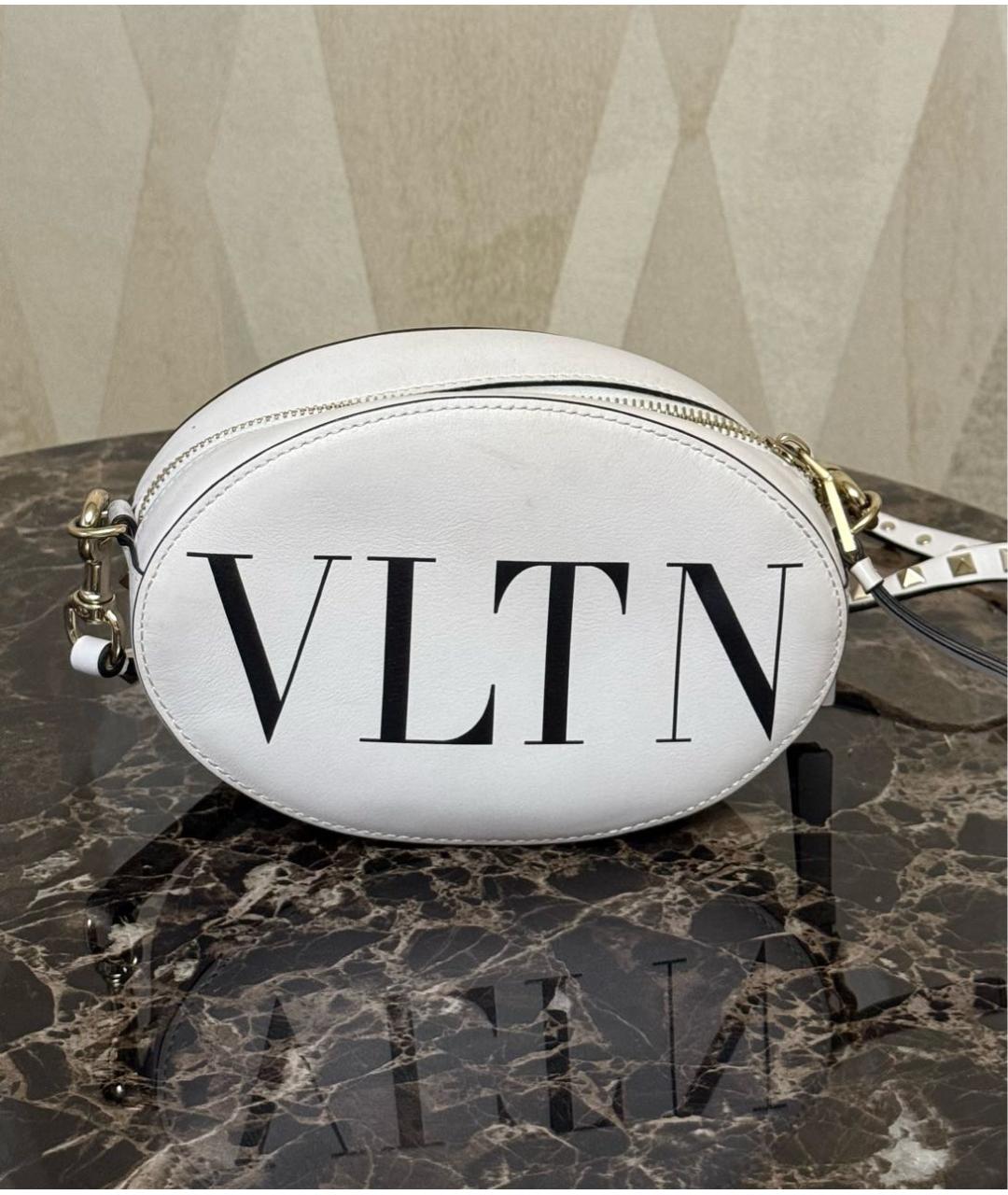 VALENTINO Белая кожаная сумка через плечо, фото 6