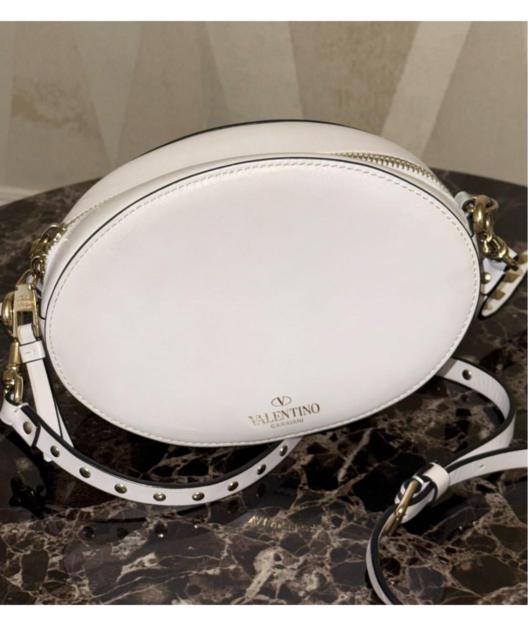 VALENTINO Белая кожаная сумка через плечо, фото 3