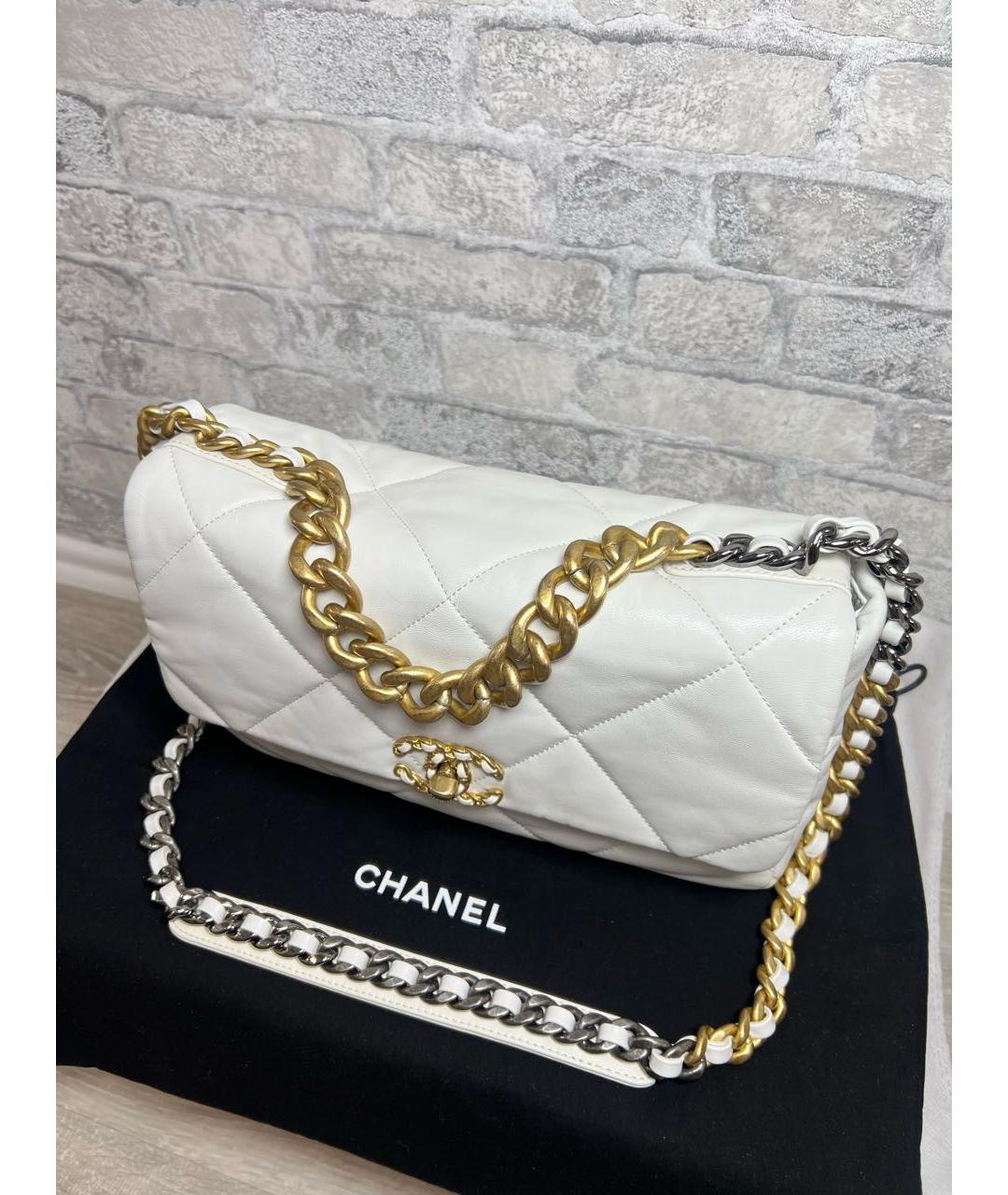 CHANEL Белая кожаная сумка через плечо, фото 3