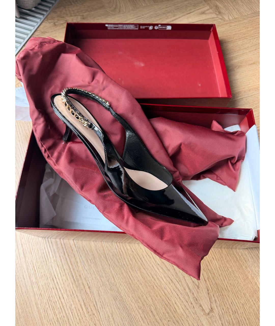 GUCCI Черные мюли из лакированной кожи, фото 7