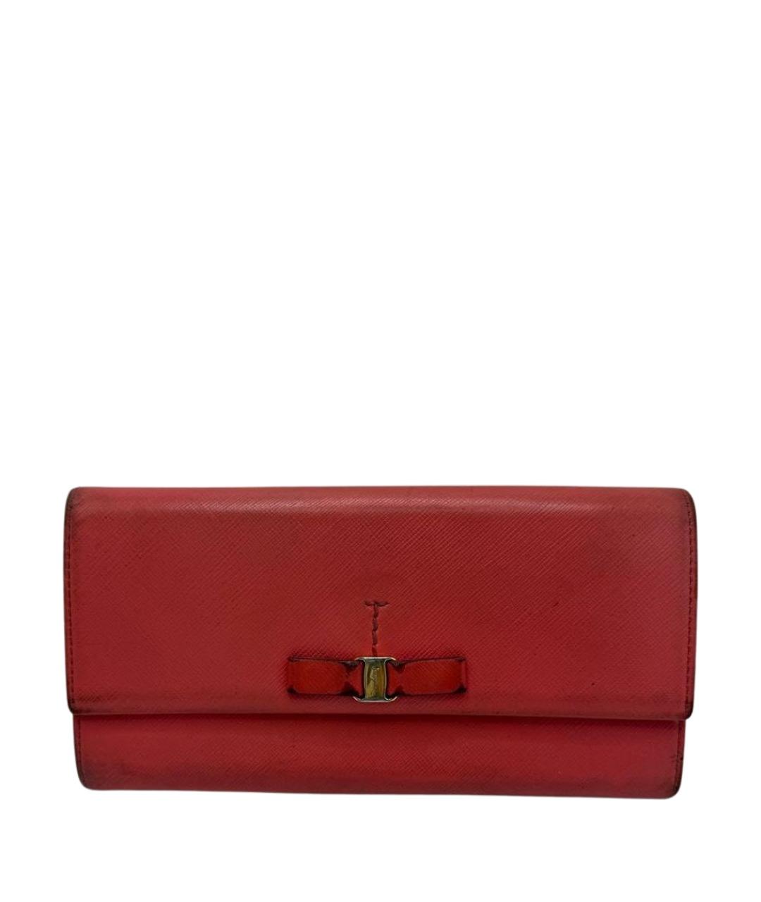 FERRAGAMO Коралловый кожаный кошелек, фото 1