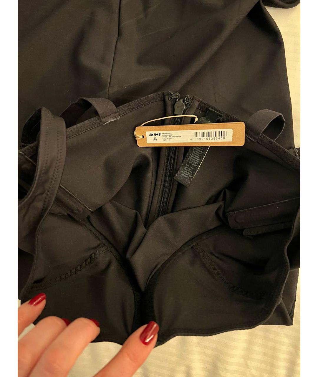 SKIMS Черное полиамидовое коктейльное платье, фото 3