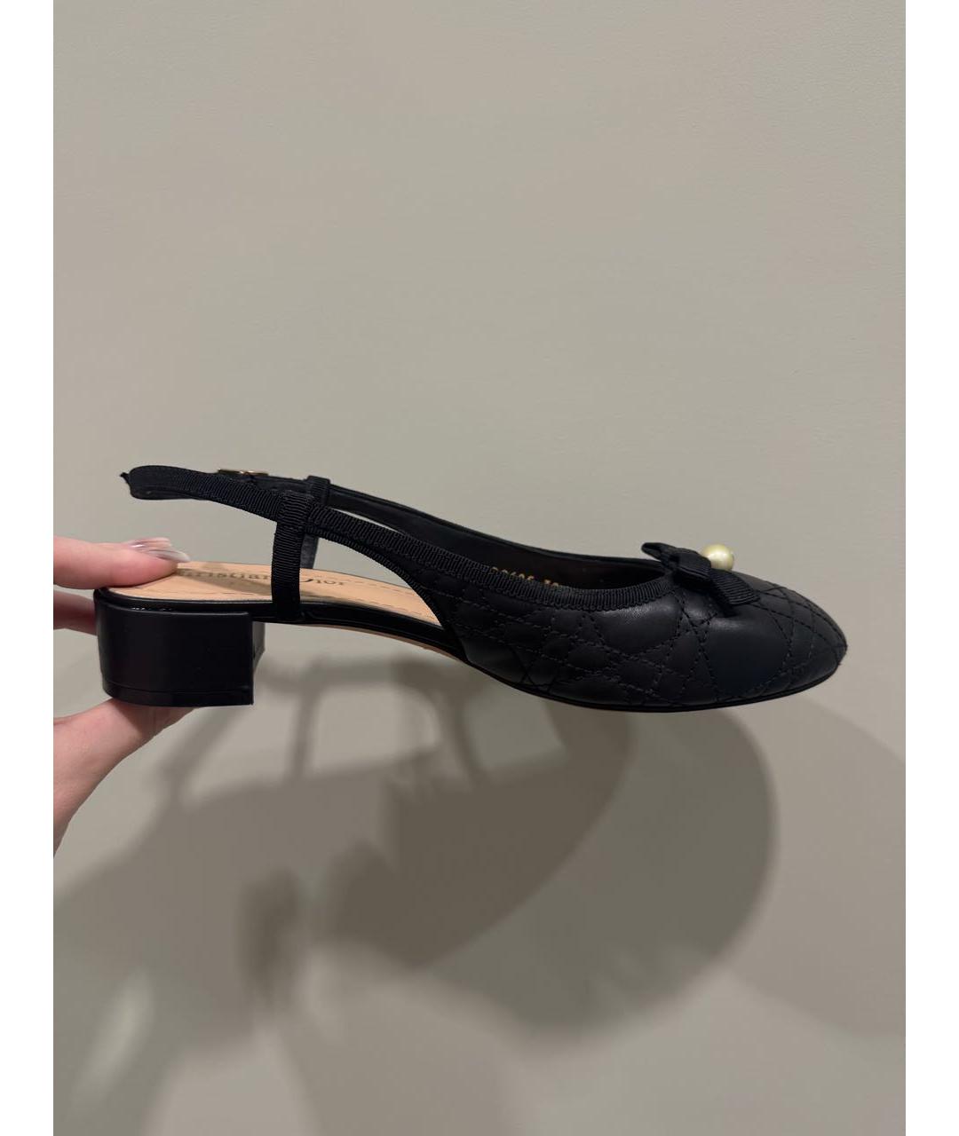 CHRISTIAN DIOR Черные кожаные балетки, фото 5