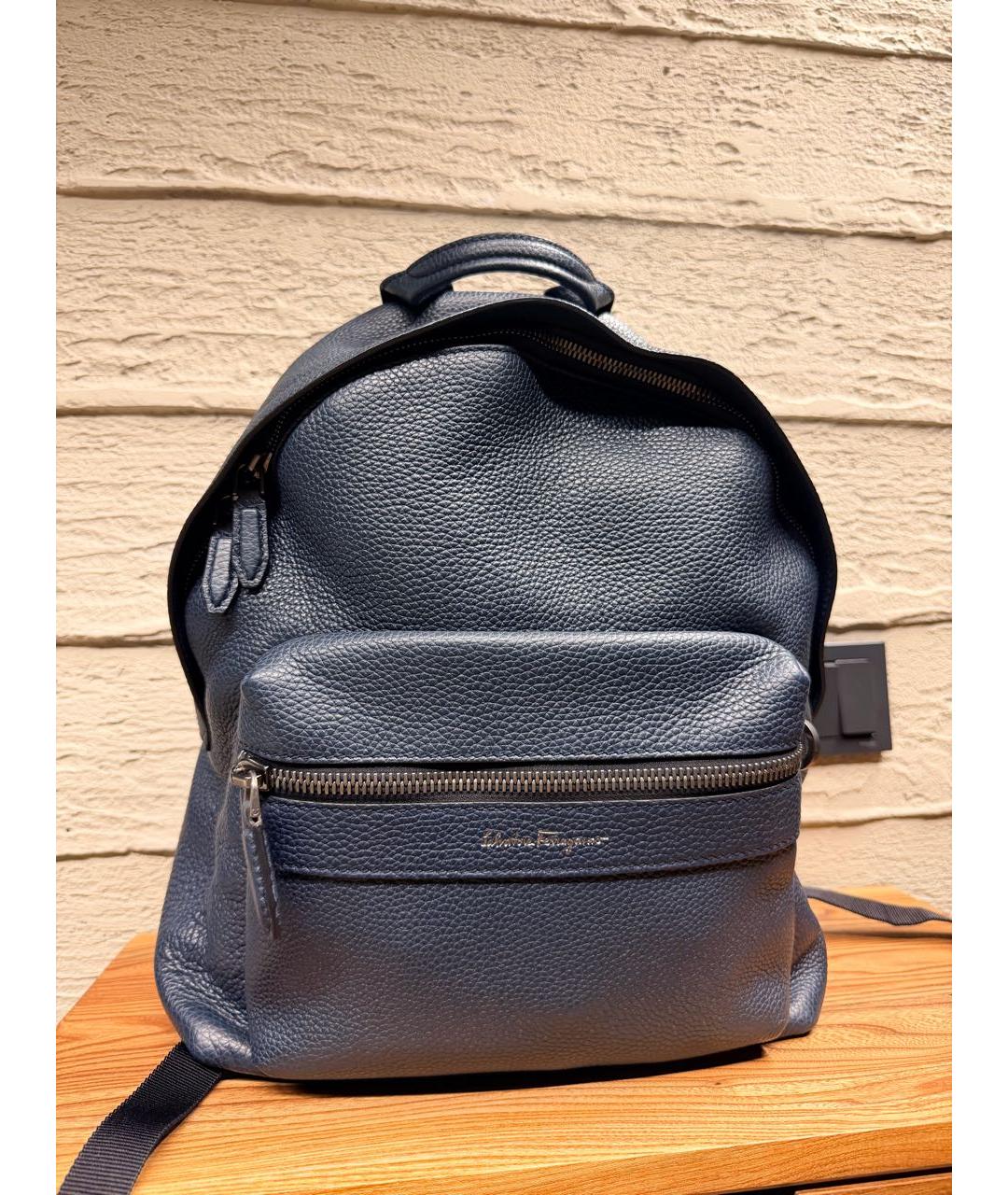 FERRAGAMO Темно-синий кожаный рюкзак, фото 6