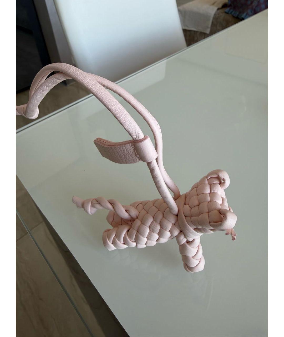 BOTTEGA VENETA Розовый брелок, фото 4