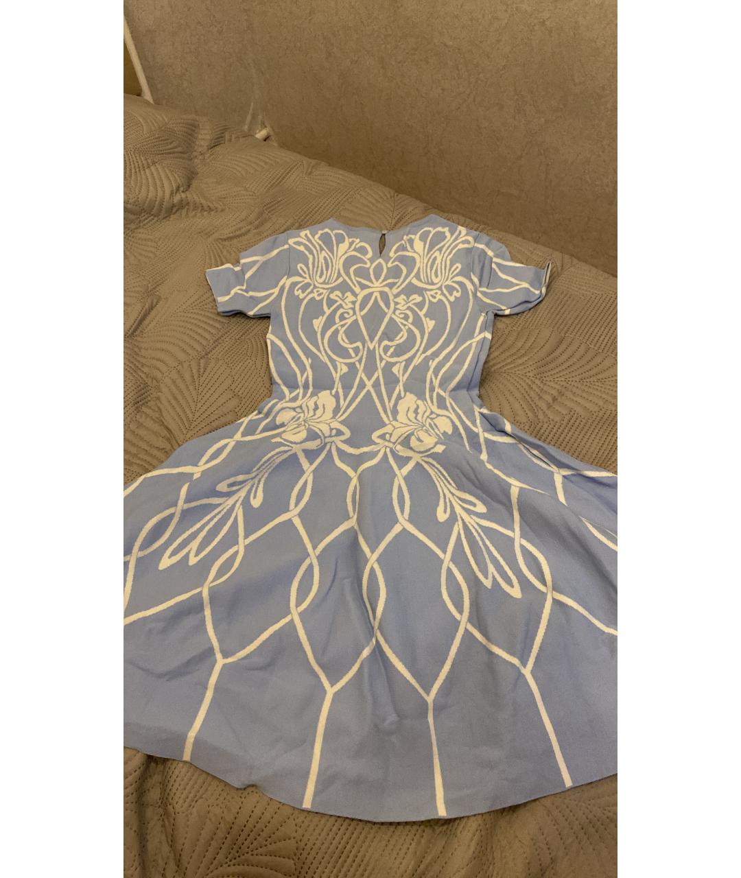 ALEXANDER MCQUEEN Голубое вискозное повседневное платье, фото 4