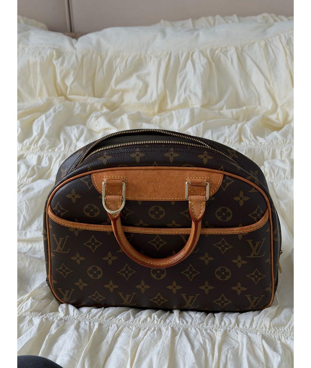 LOUIS VUITTON Коричневая сумка с короткими ручками, фото 5