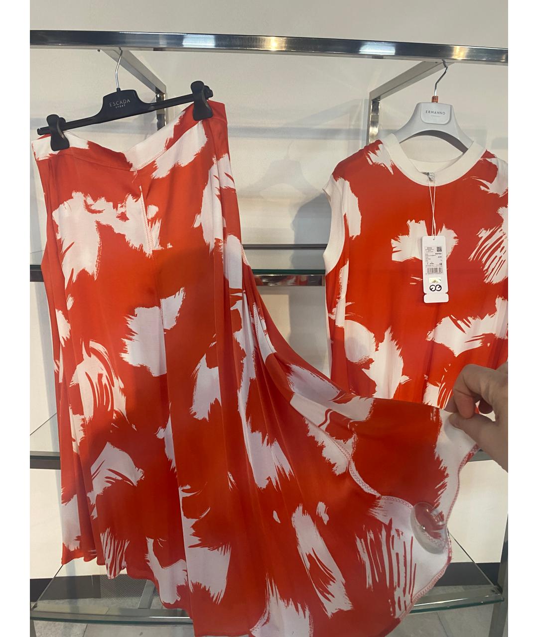 ESCADA Красный вискозный костюм с юбками, фото 4