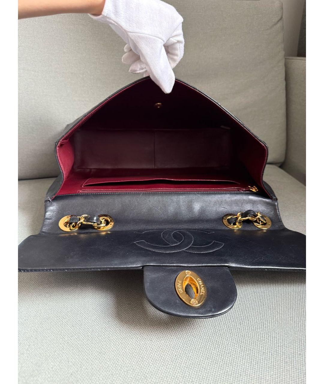 CHANEL Черная кожаная сумка через плечо, фото 9