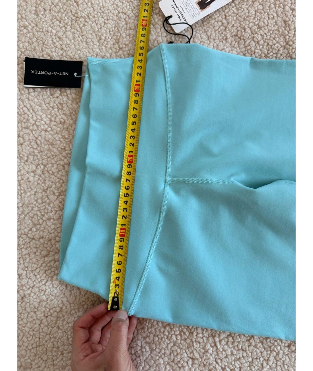 ALO YOGA Голубые полиэстеровые спортивные брюки и шорты, фото 8