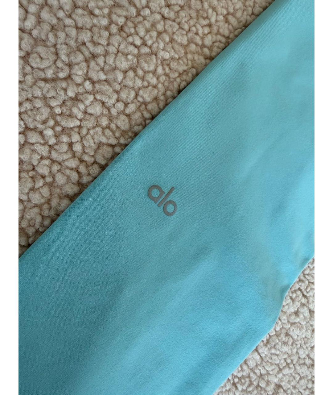 ALO YOGA Голубые полиэстеровые спортивные брюки и шорты, фото 6