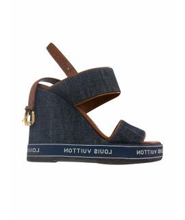 LOUIS VUITTON Босоножки