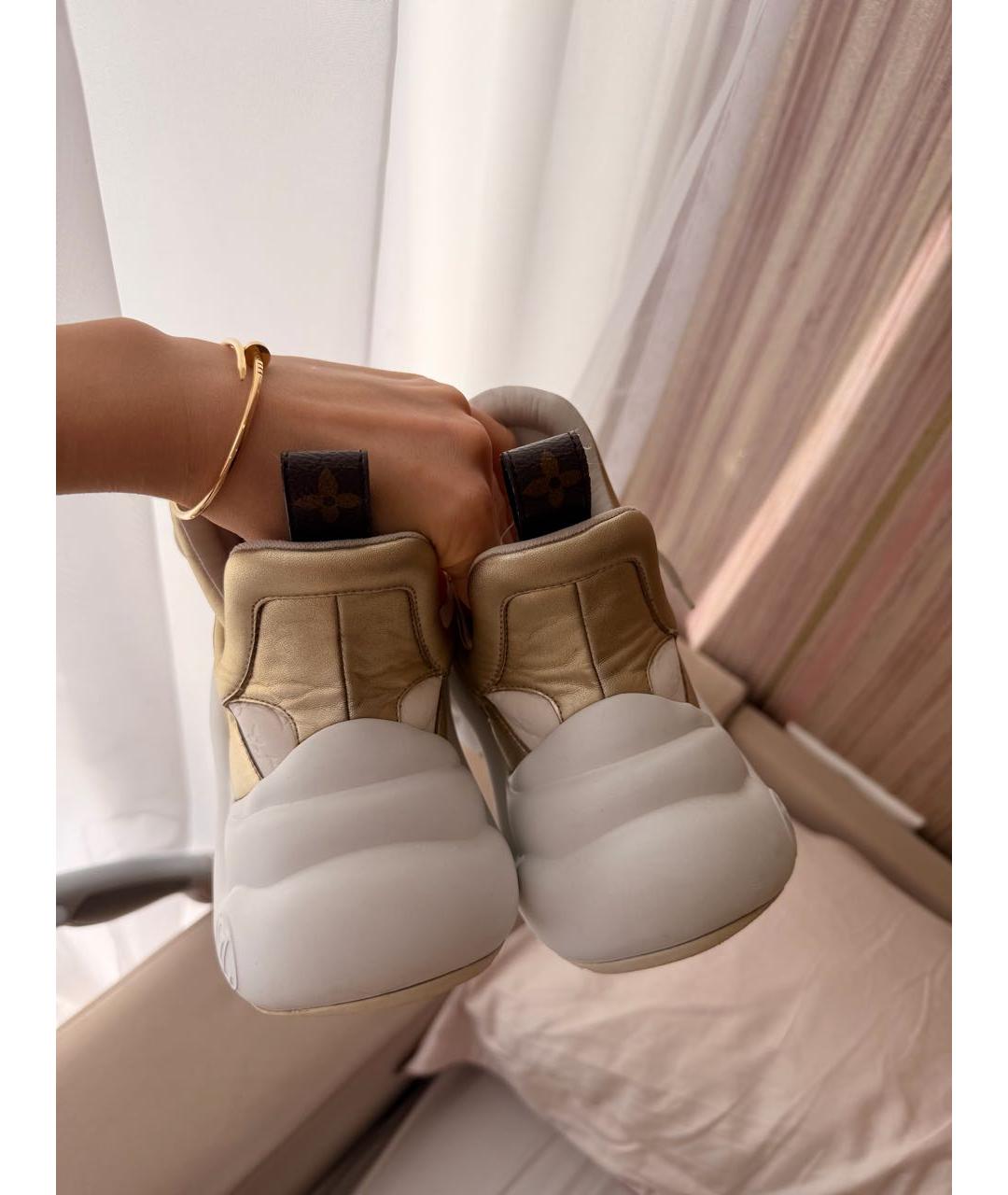 LOUIS VUITTON Белые кожаные кроссовки, фото 4