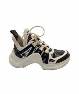 LOUIS VUITTON Кроссовки