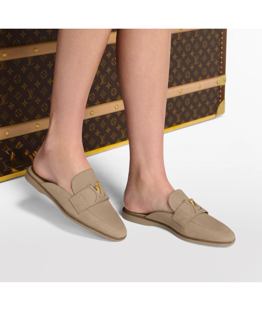 LOUIS VUITTON Бежевые нубуковые лоферы, фото 4