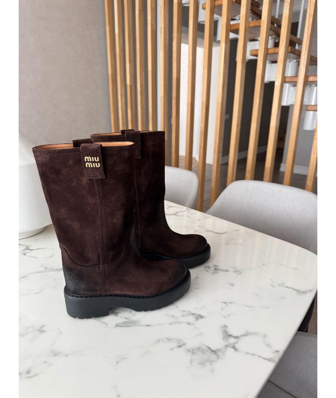 MIU MIU Коричневые замшевые сапоги, фото 4