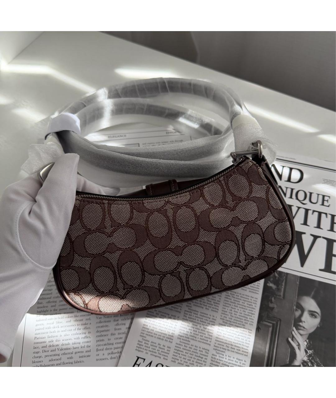 COACH Коричневая сумка через плечо, фото 4