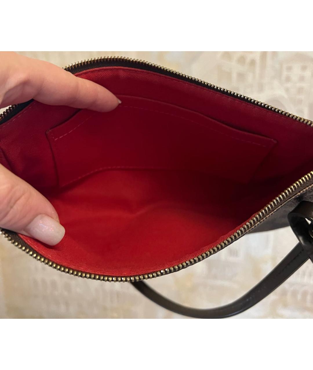 LOUIS VUITTON Коричневая кожаная сумка через плечо, фото 4