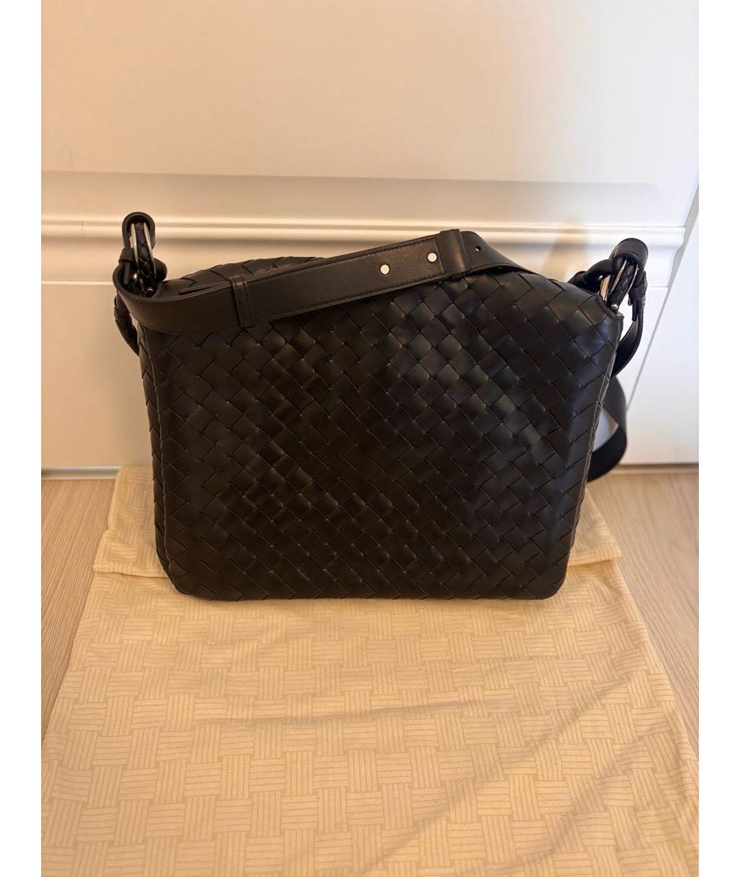 BOTTEGA VENETA Черная кожаная сумка на плечо, фото 3