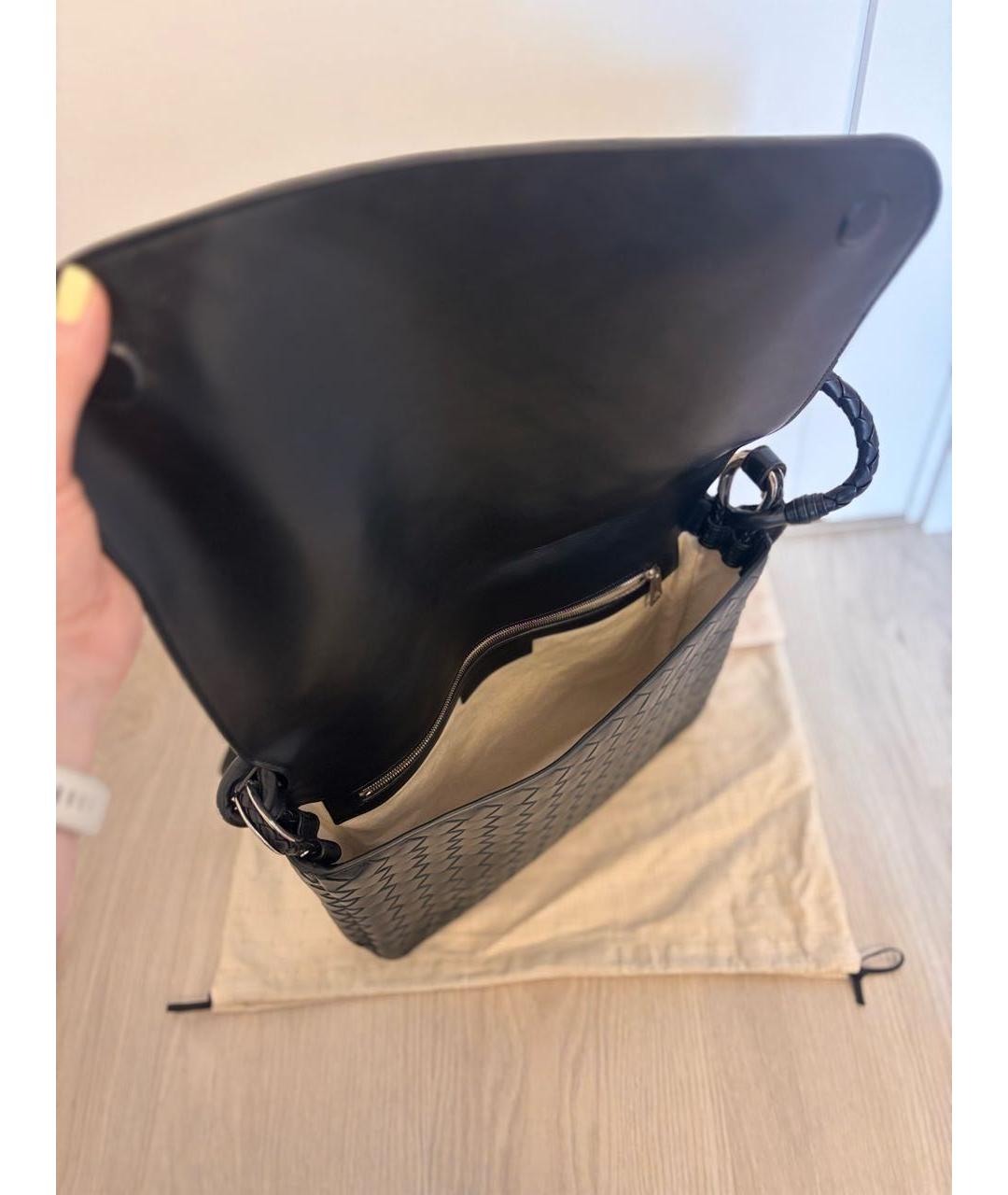 BOTTEGA VENETA Черная кожаная сумка на плечо, фото 5