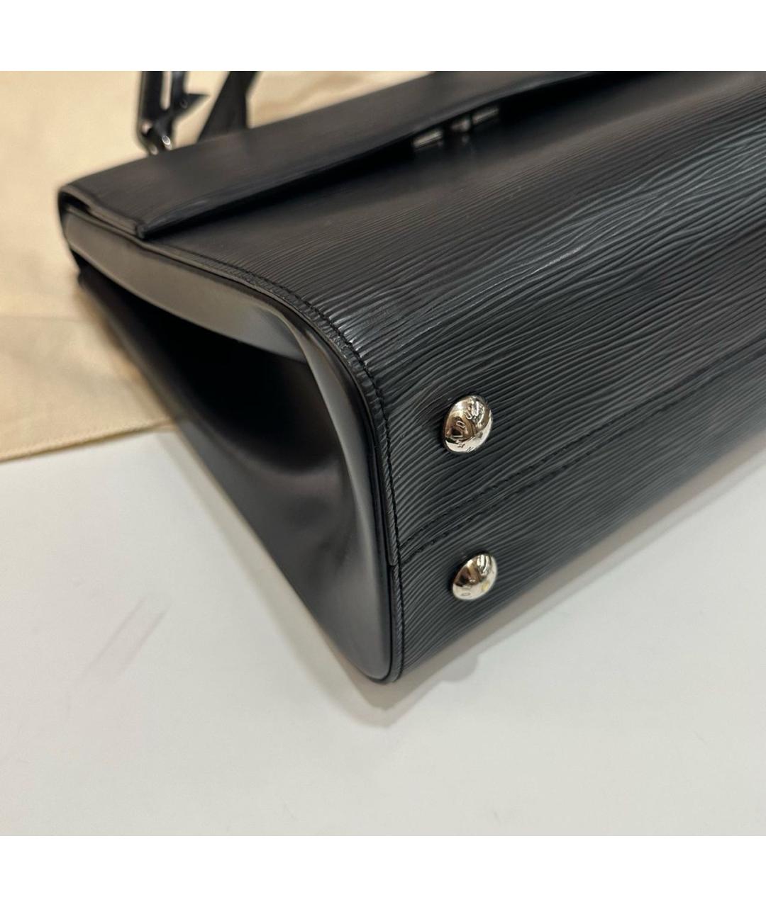 LOUIS VUITTON Черная кожаная сумка с короткими ручками, фото 4