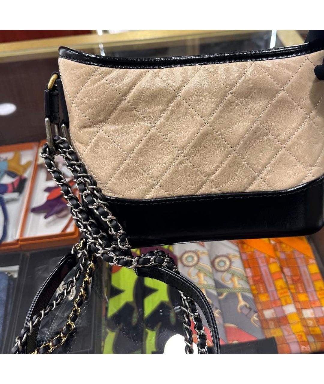 CHANEL Бежевая кожаная сумка через плечо, фото 2