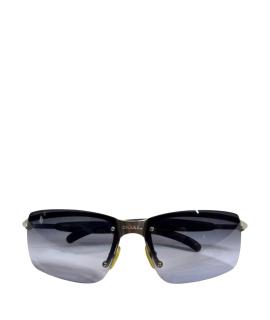 CHANEL Солнцезащитные очки