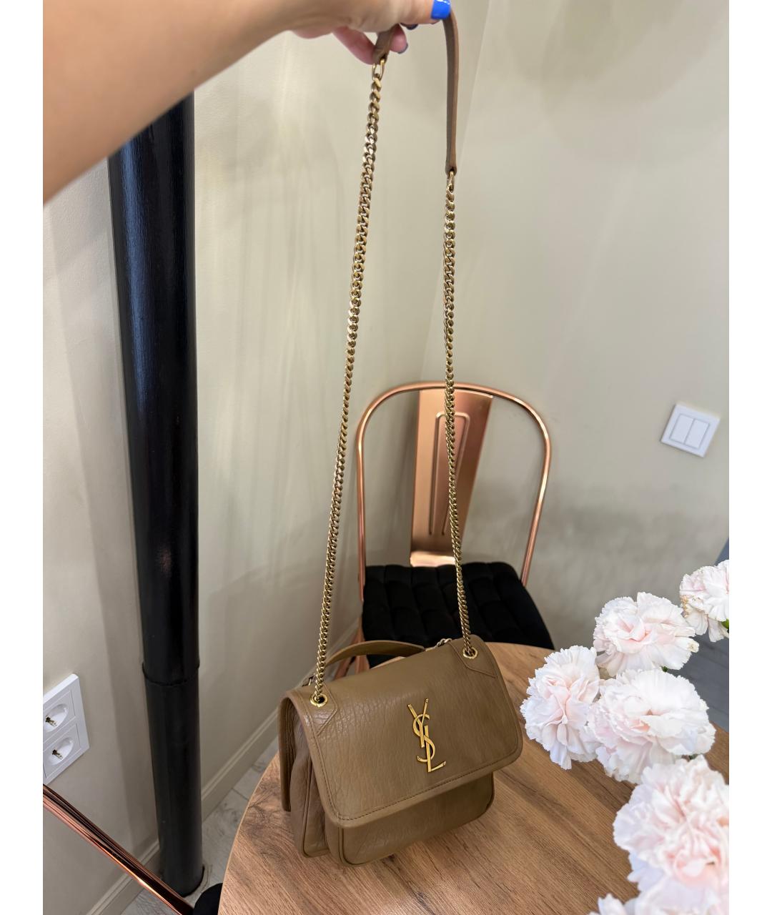 SAINT LAURENT Бежевая кожаная сумка через плечо, фото 5