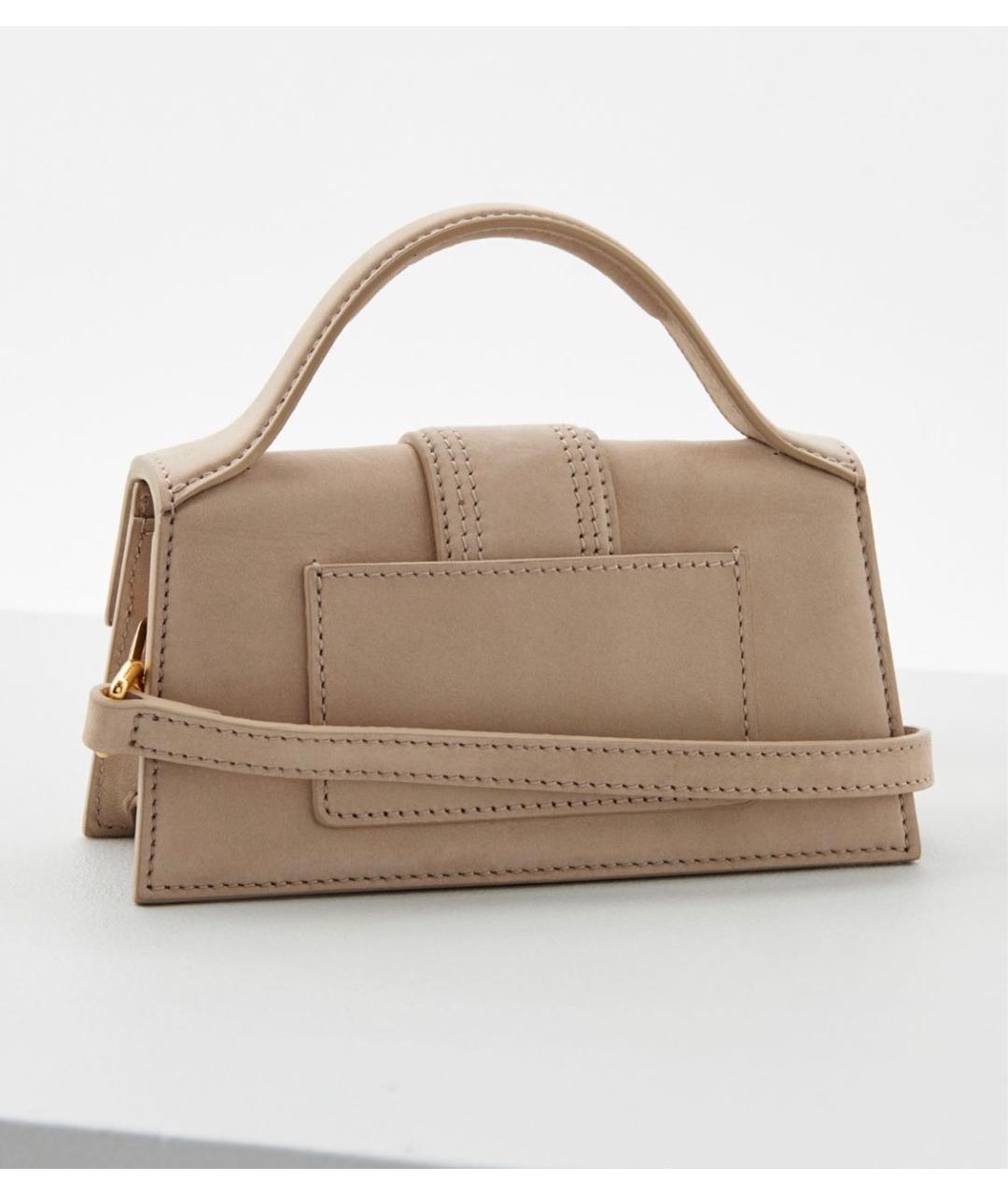 JACQUEMUS Бежевая замшевая сумка с короткими ручками, фото 6