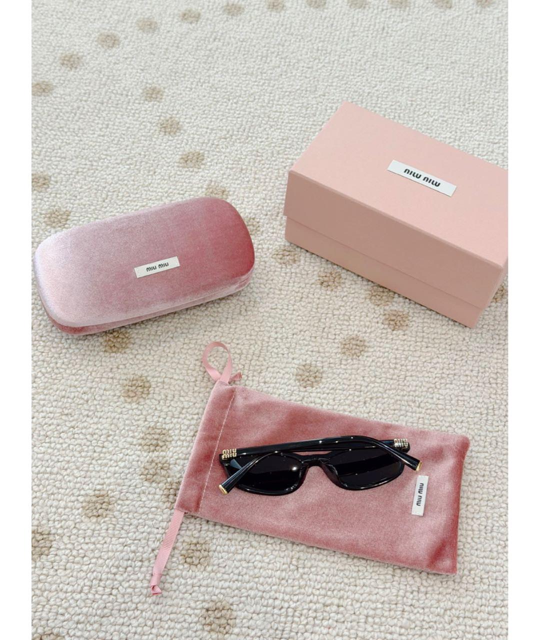 MIU MIU Черные пластиковые солнцезащитные очки, фото 4