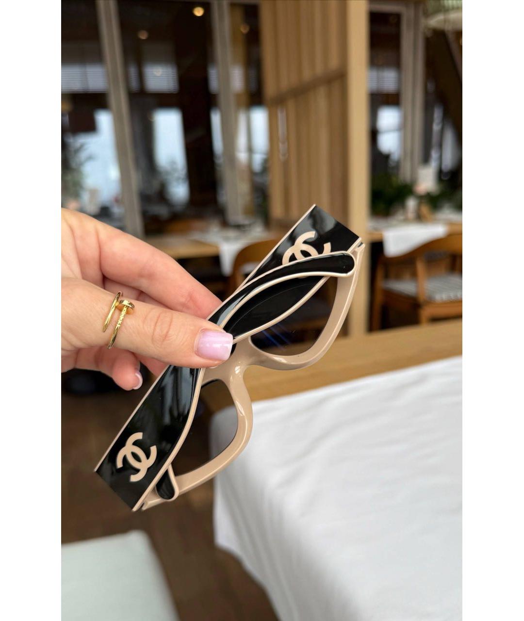 CHANEL Черные пластиковые солнцезащитные очки, фото 3
